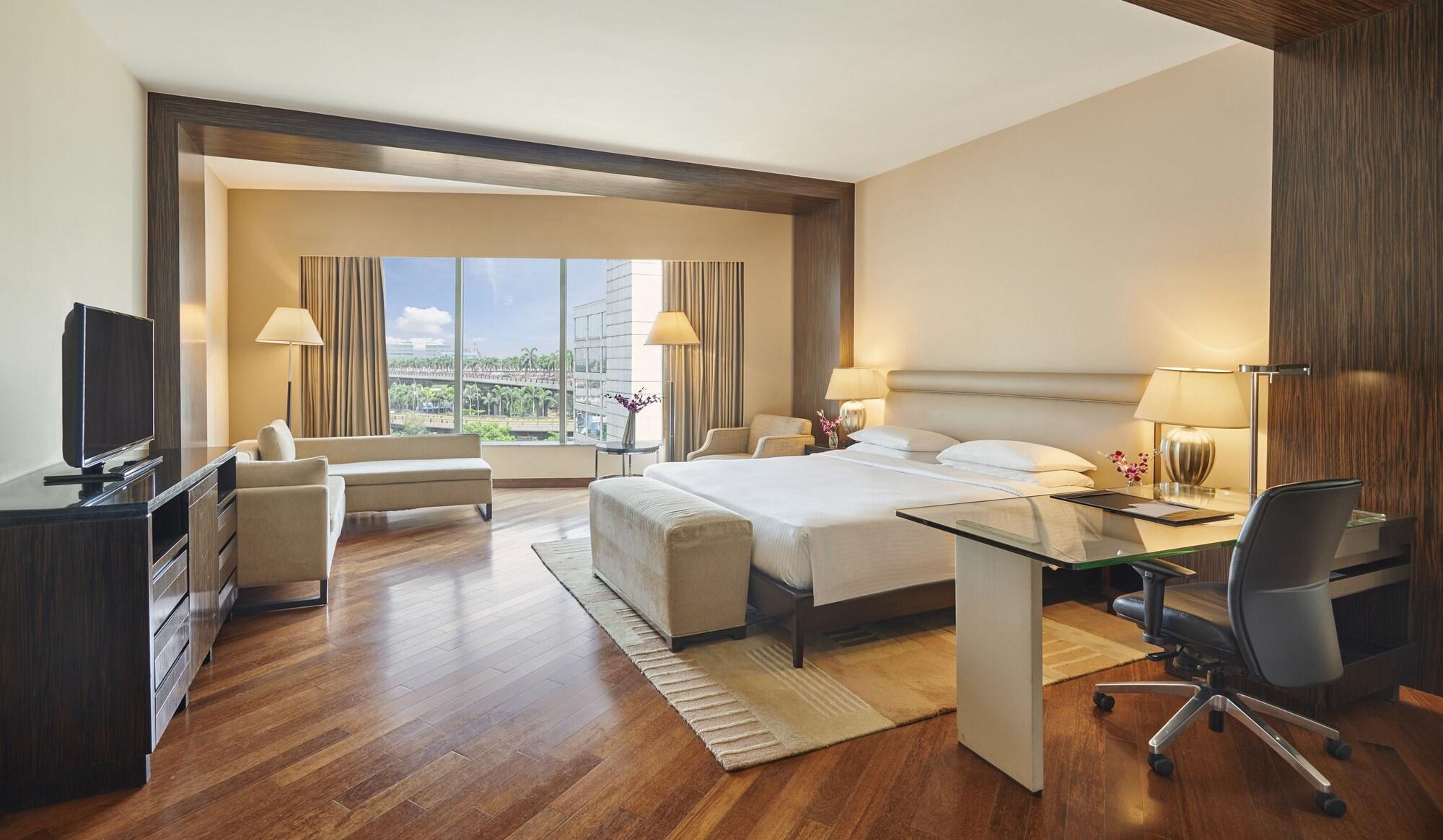 Hyatt Regency Mumbai International Airport Exterior foto A room at the hotel