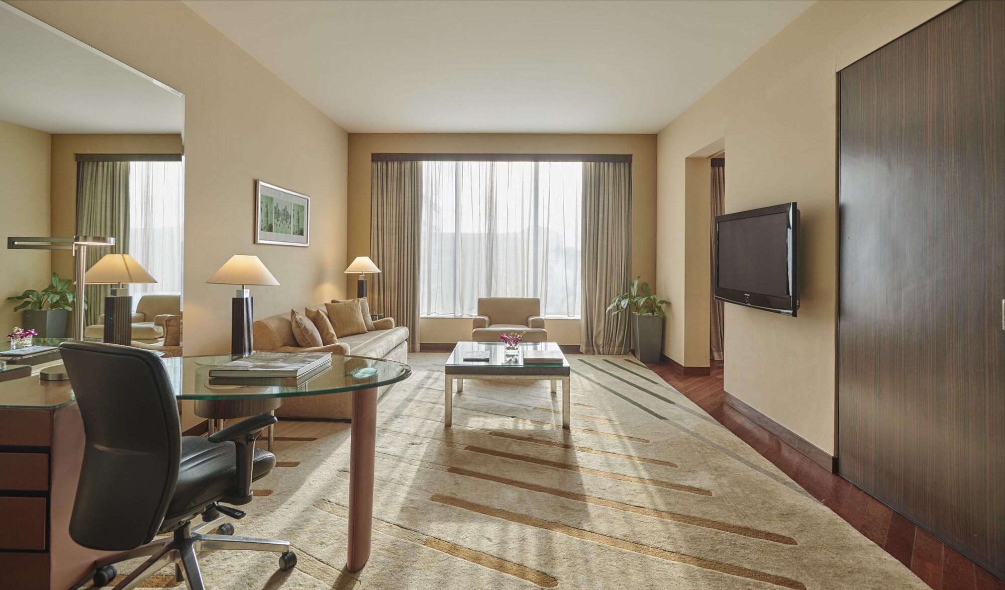 Hyatt Regency Mumbai International Airport Exterior foto A suite at the hotel