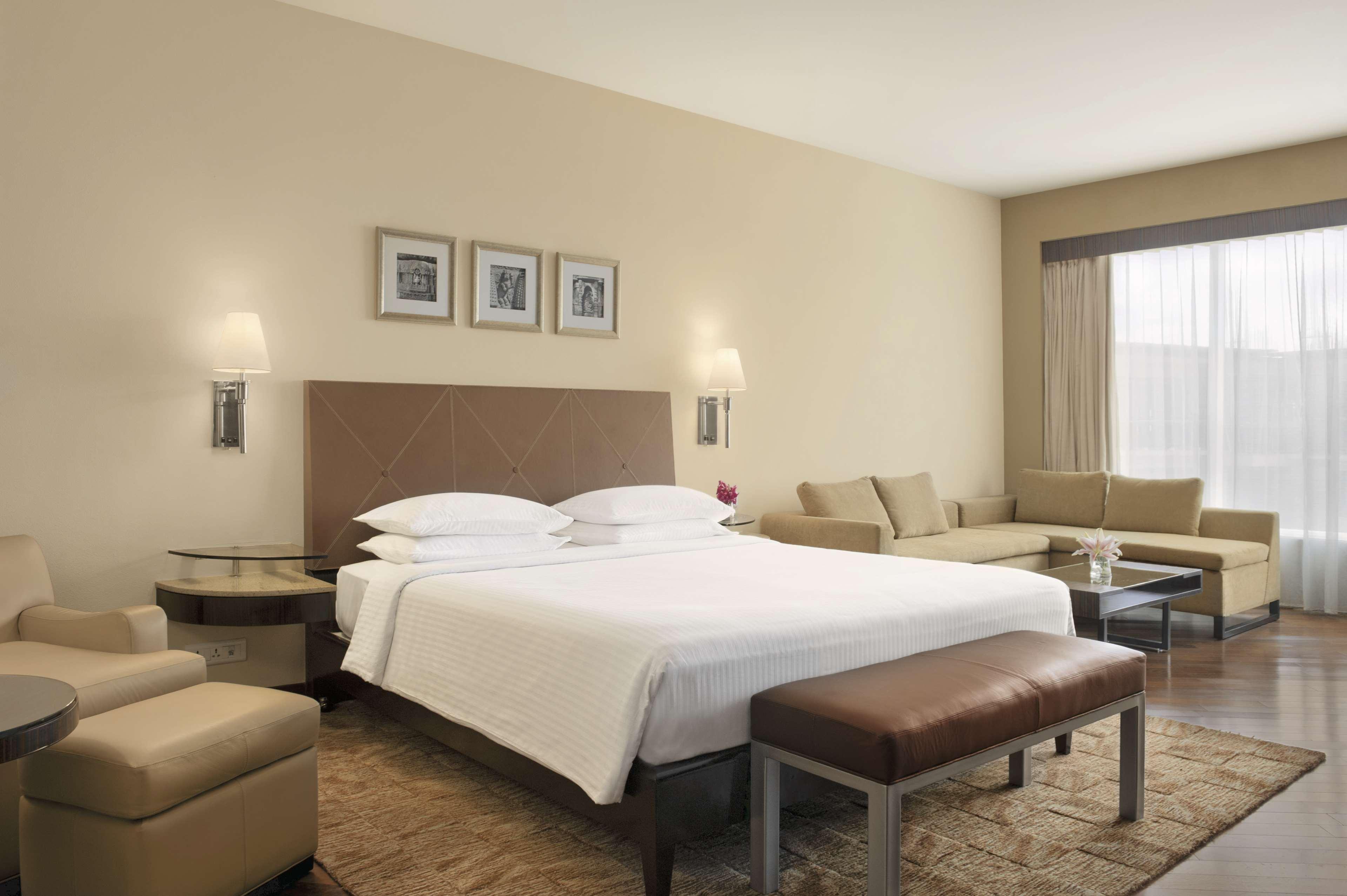 Hyatt Regency Mumbai International Airport Exterior foto A room at the hotel